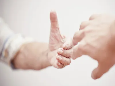 Naaiapparatuur combineert software en hardware